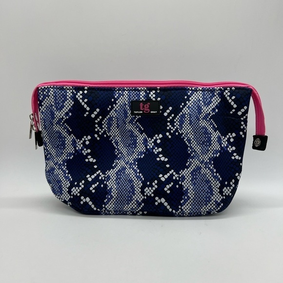 TAYLOR GRAY SARAH LARGE CARRYALL COSMETICS BAG BLUE SNAKESKIN PATTERN NWT - Picture 3 of 16
